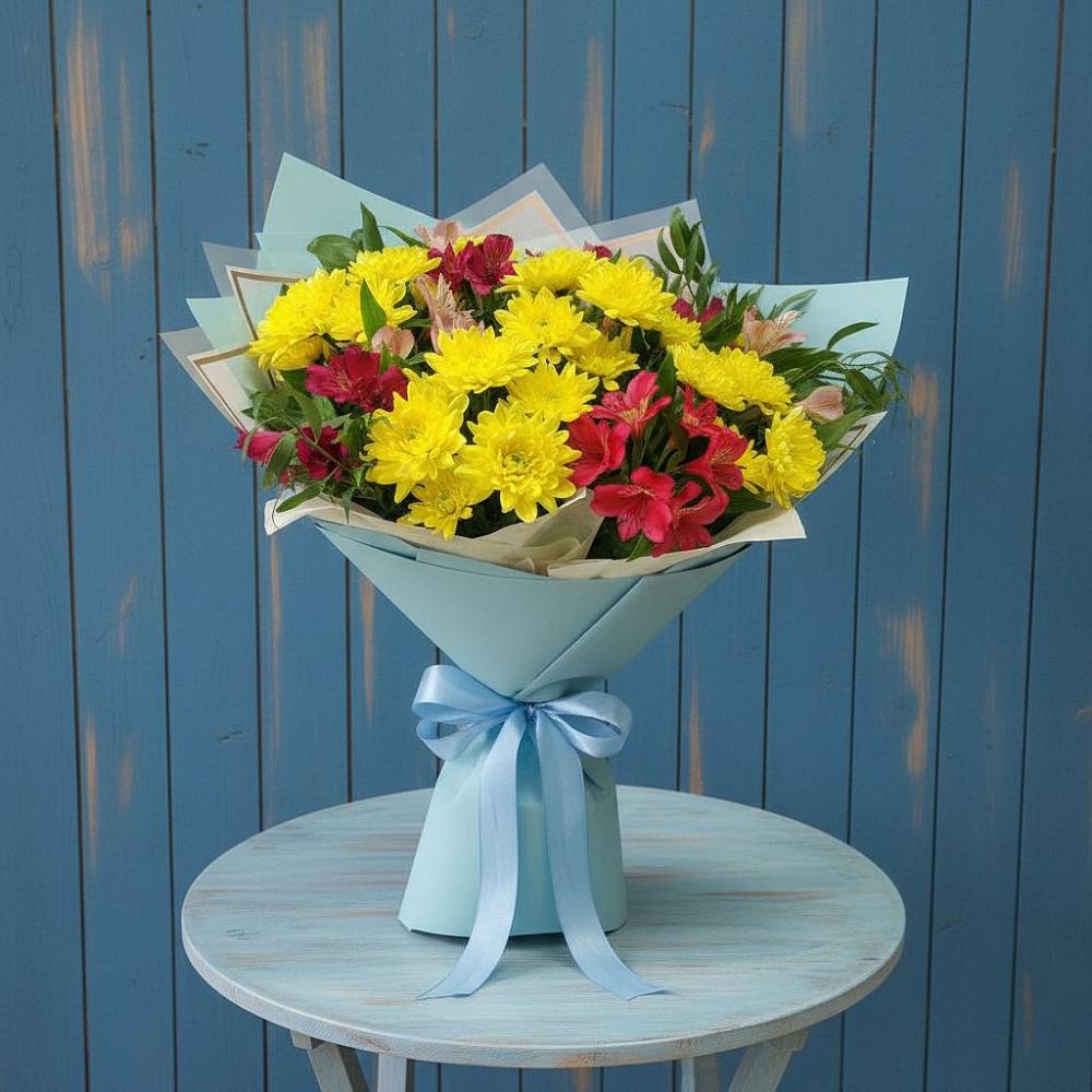 Букет цветов из: Альстромерии и Хризантемы в Усть-Джегуте