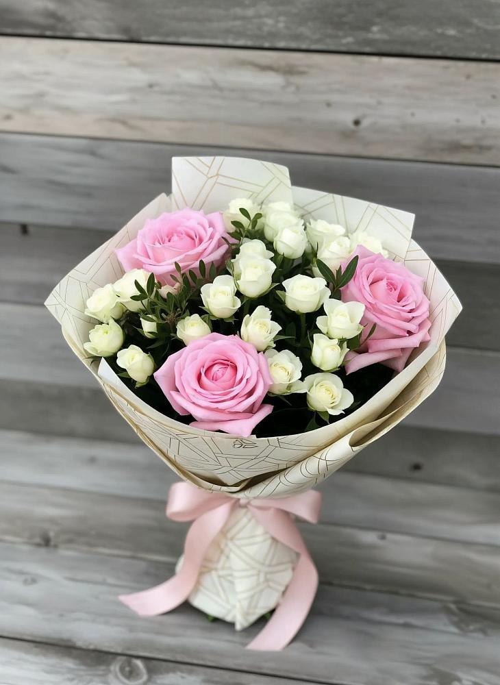 Букет цветов из: Розы в Усть-Джегуте
