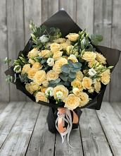 Букет цветов из:  Розы и Лизиантусы #REPLACE_PRED# Усть-Джегуте