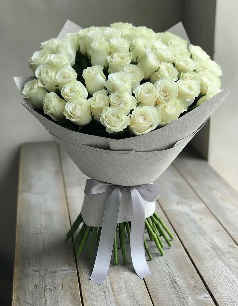 Букет 35 Белых роз в Усть-Джегуте