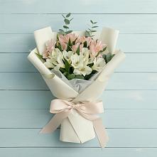 Букет цветов из:  Альстромерии в Усть-Джегуте