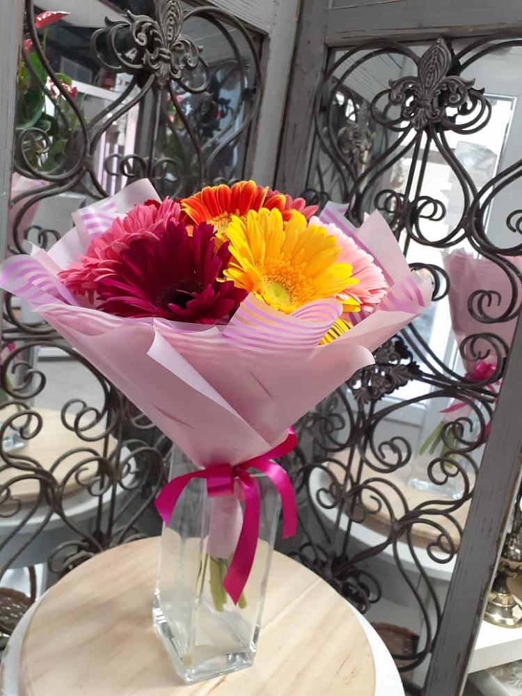 Букет цветов из: Герберы в Усть-Джегуте