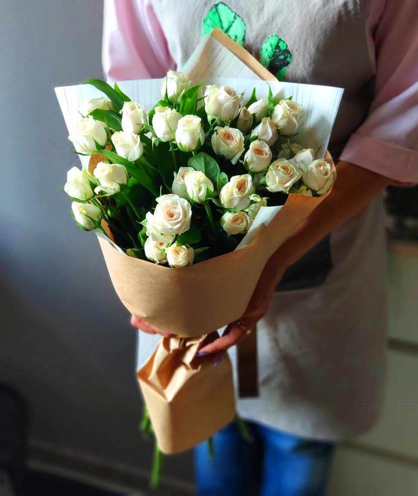 Букет цветов из: Розы в Усть-Джегуте