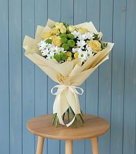 Букет цветов из:  Хризантемы и Розы в Усть-Джегуте