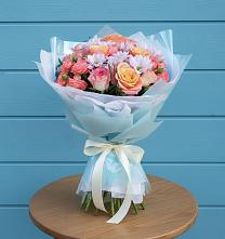 Букет цветов из:  Хризантемы и Розы в Усть-Джегуте