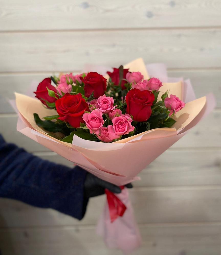 Букет цветов из: Розы в Усть-Джегуте