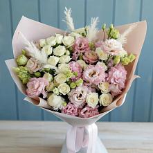 Букет цветов из:  Альстромерии и Розы в Усть-Джегуте
